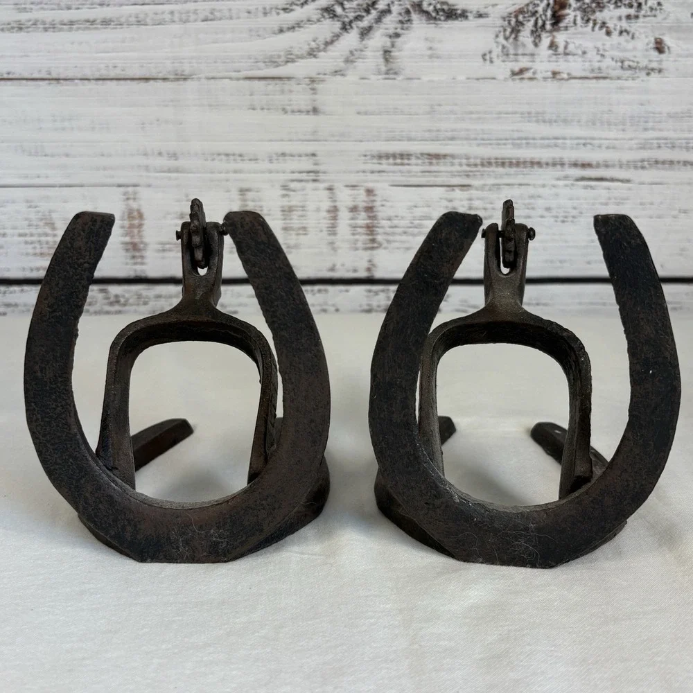 Vtg Horseshoe and Spurs Bookends Cast Iron Heavy Decorative Equestrian Kentucky